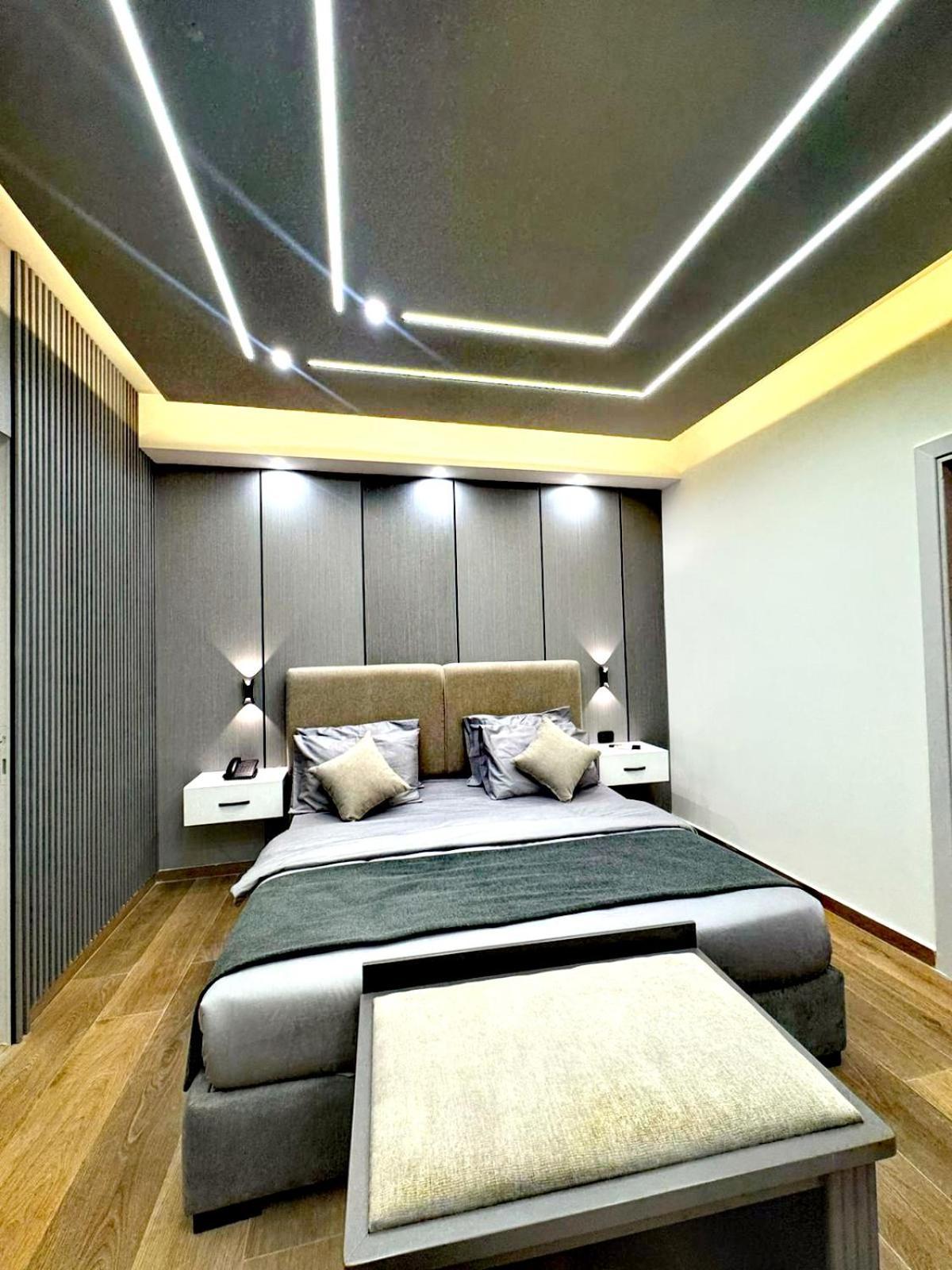 Queens Suite Hotel Бейрут Экстерьер фото