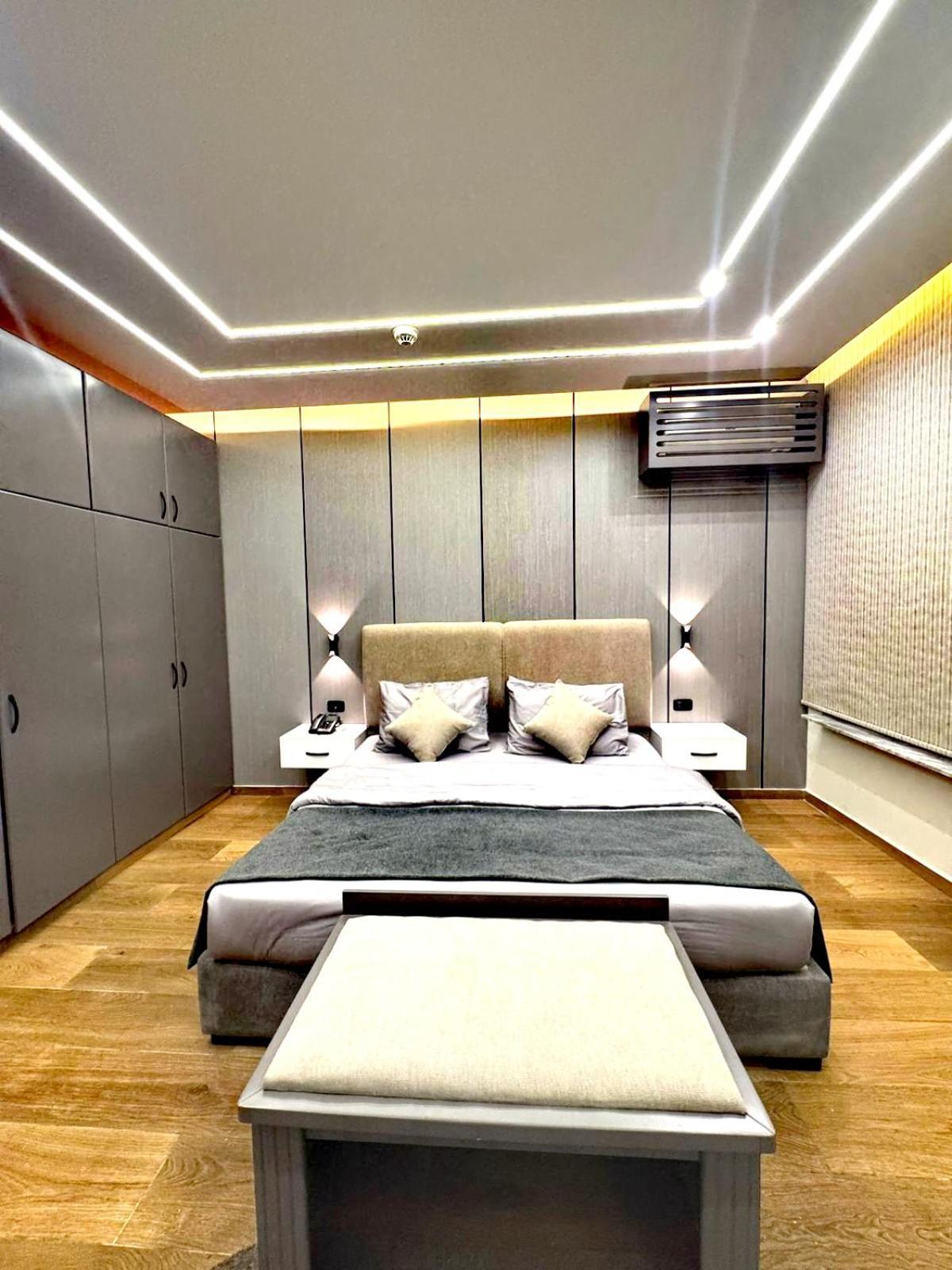 Queens Suite Hotel Бейрут Экстерьер фото