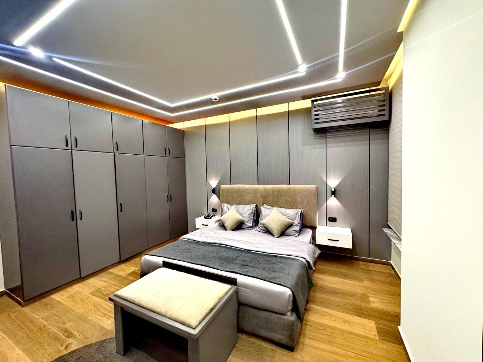 Queens Suite Hotel Бейрут Экстерьер фото