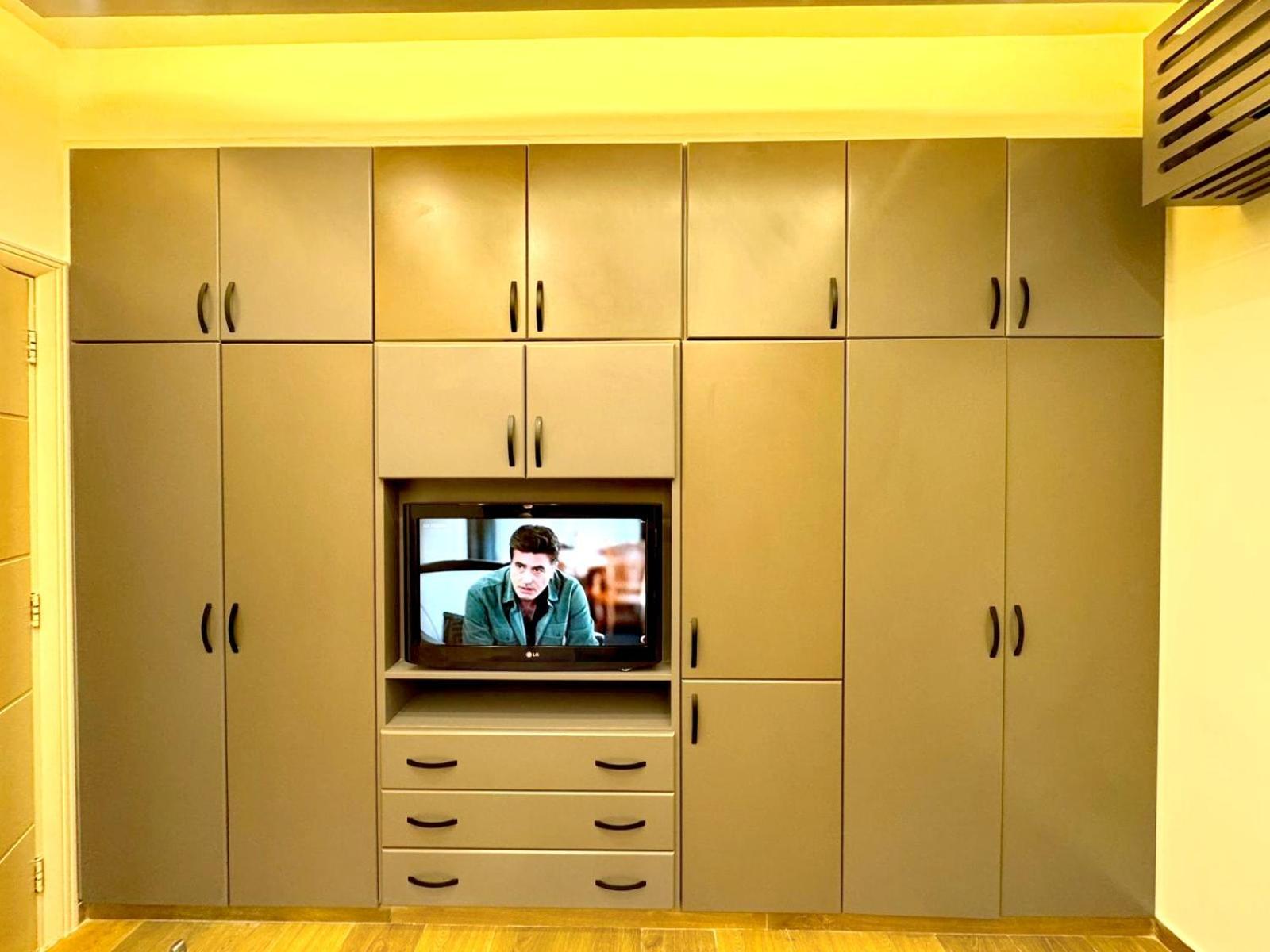 Queens Suite Hotel Бейрут Экстерьер фото