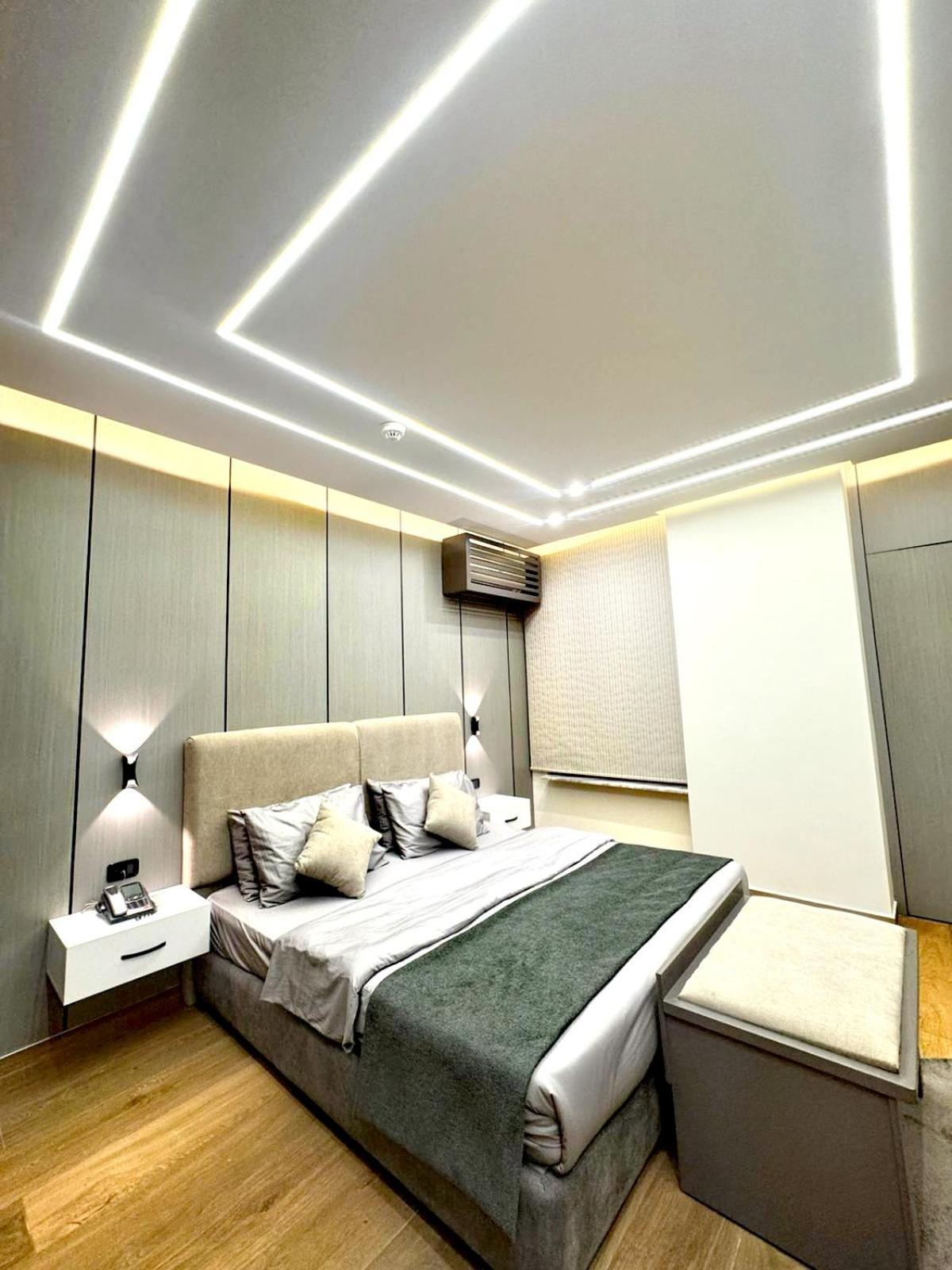 Queens Suite Hotel Бейрут Экстерьер фото
