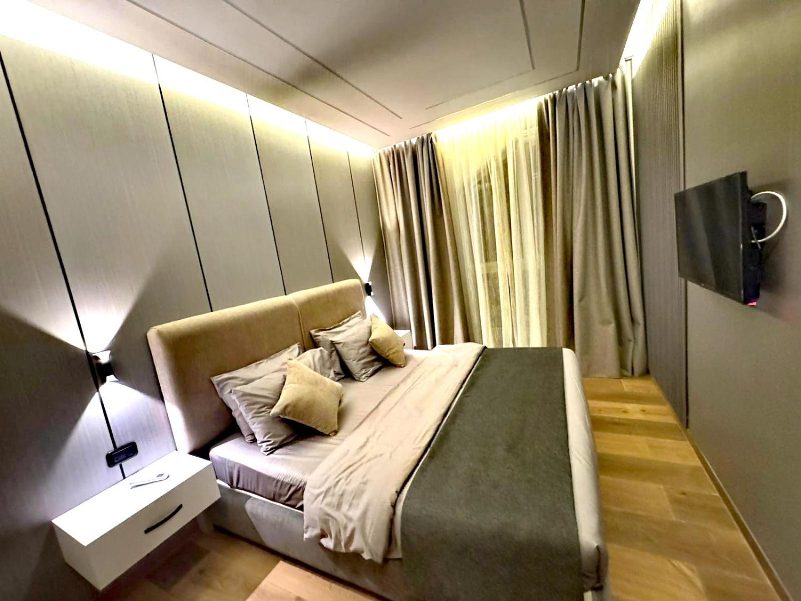 Queens Suite Hotel Бейрут Экстерьер фото