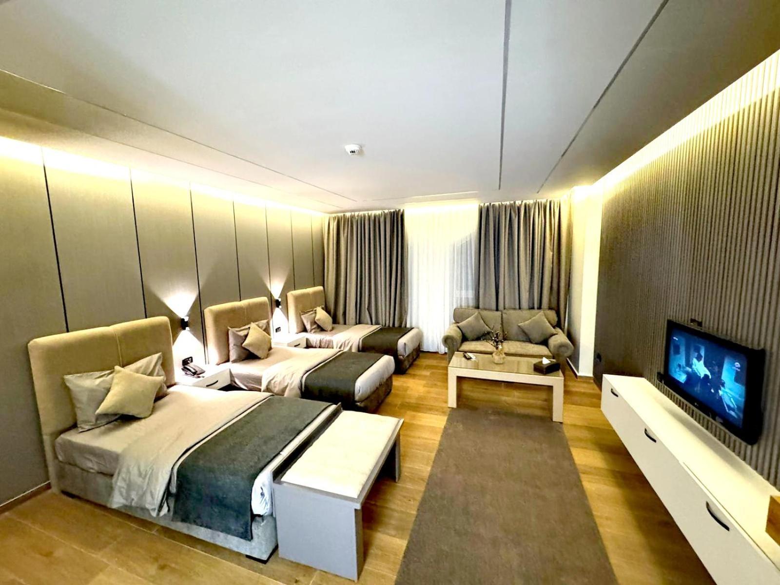 Queens Suite Hotel Бейрут Экстерьер фото