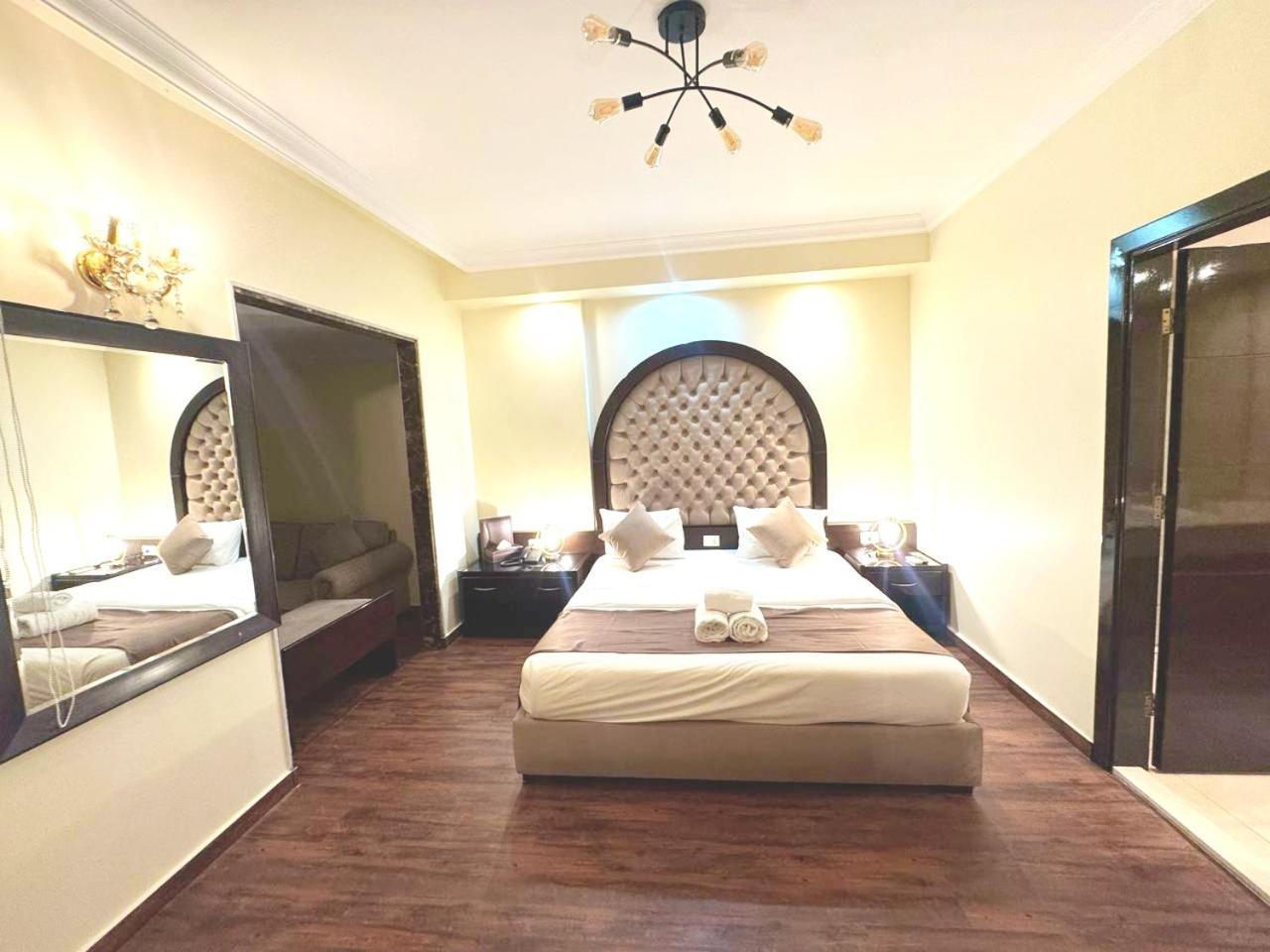 Queens Suite Hotel Бейрут Экстерьер фото